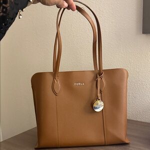 Furla Vittoria Cognac Leather Tote Bag - Cognac